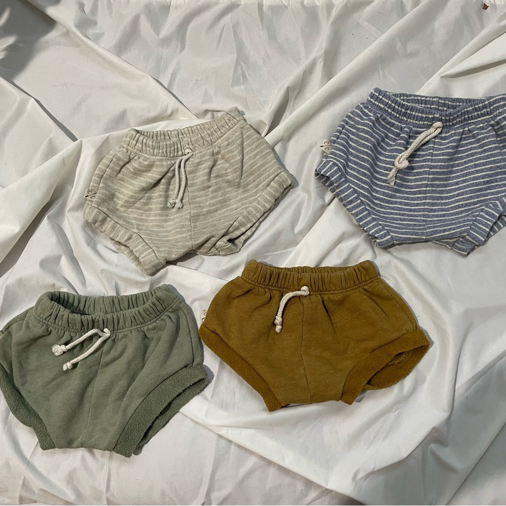 Childhoods clothing kids shortie set